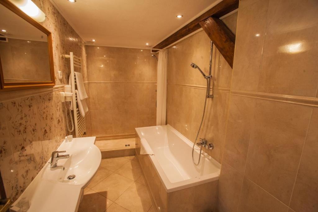 Hotel Casa Wagner 3*